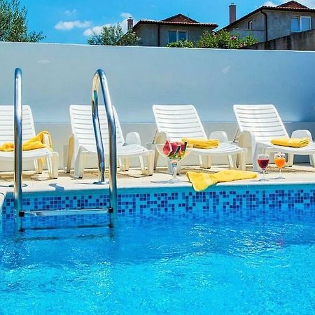 Villa Sanja Plovanija 외부 사진