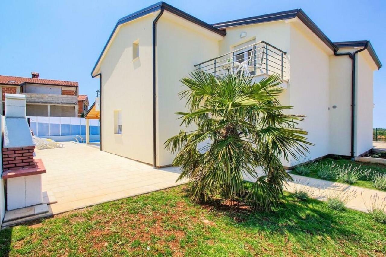 Villa Sanja Plovanija 외부 사진