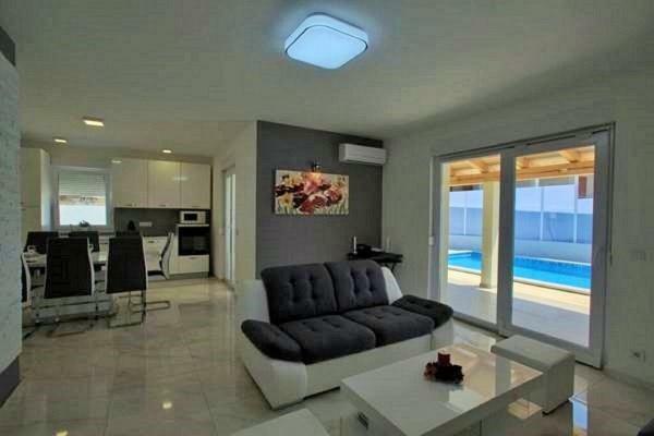 Villa Sanja Plovanija 외부 사진